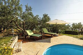 Villa Ela