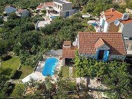 Villa Ela