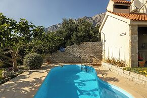 Villa Ela