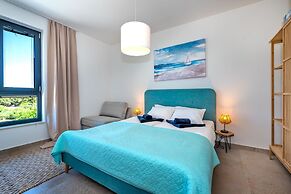 Villa Navy Lemon