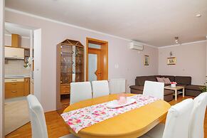Apartment Ereiz
