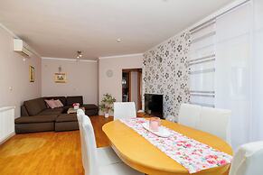 Apartment Ereiz