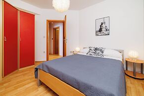 Apartment Ereiz