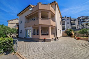 Apartment Ereiz