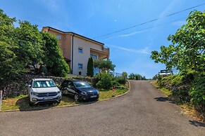 Apartment Ereiz