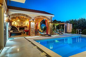 Villa Pamaroka