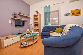 Apartment Burin