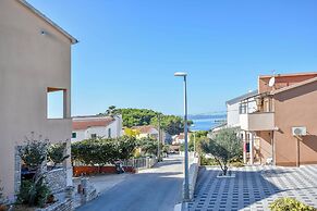 Apartment Burin