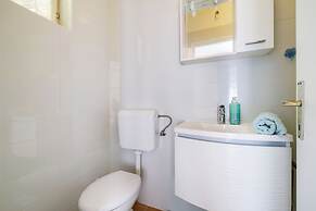 Apartments and Room Petar