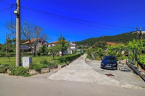 Apartments and Room Petar