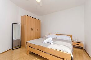 Apartments Seafront Jadranka