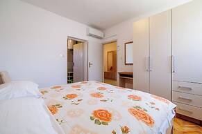 Apartments Ivan C
