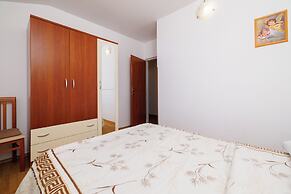 Apartments Ivan C