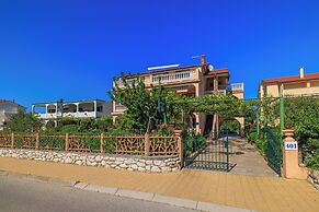 Apartments Ivan C