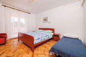Apartments Ivan C