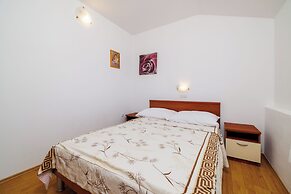 Apartments Ivan C