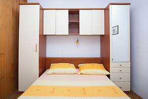 Apartments Tiho