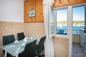 Apartments Tiho