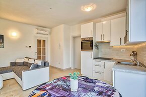 Apartments Villa Sky