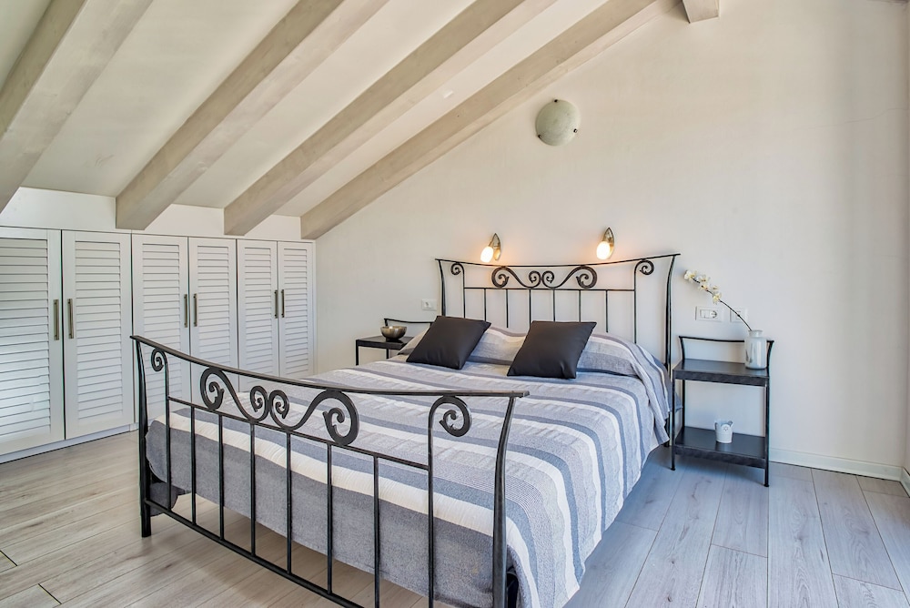 Apartments Villa Sky
