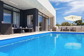 Villa Jasmina