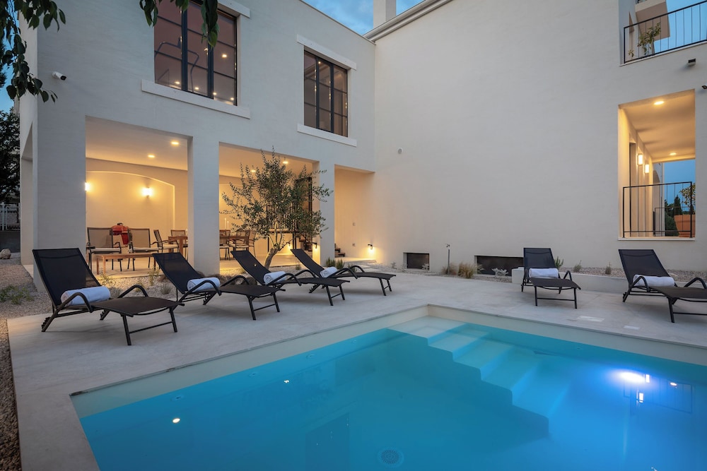 Villa Marnie