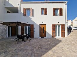 House Miamare
