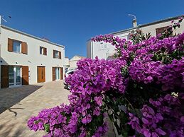House Miamare
