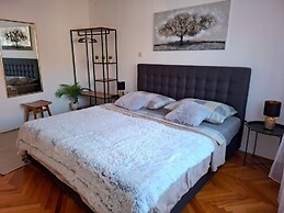 Apartments Izabela