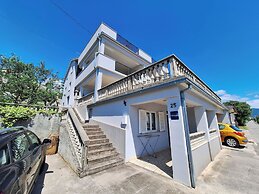 Apartment Drena