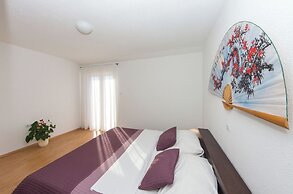 Apartment Yasmin