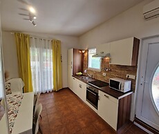 House Petra 1
