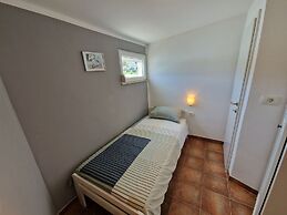 House Petra 1