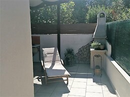 House Petra 1