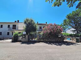 Apartment Harmonia