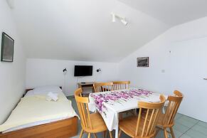 Apartments Ivan M