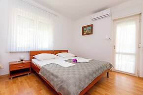 Apartment Jele