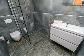 Apartments Jadran