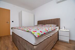 Apartments Jadran