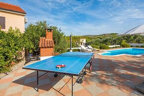 Villa Bravura
