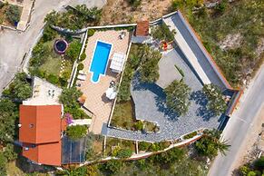 Villa Bravura