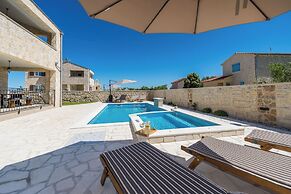 Villa St Vid 1