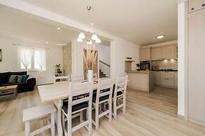 Villa St Vid 1