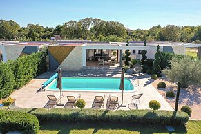 Villa Royal Green Three