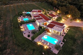 Villa Royal Green Three