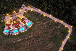 Villa Royal Green Three