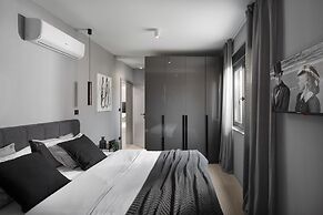Villa Anthea and Paola