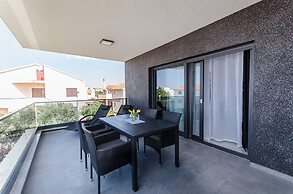 Apartments Ella