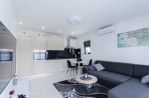 Apartments Ella