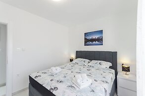 Apartments Ella